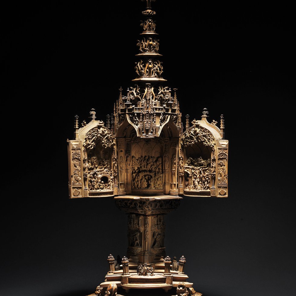 S279, Boxwood Miniature Triptych