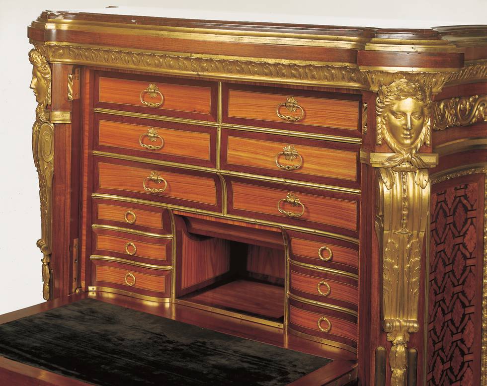F301 upper drawers.jpg