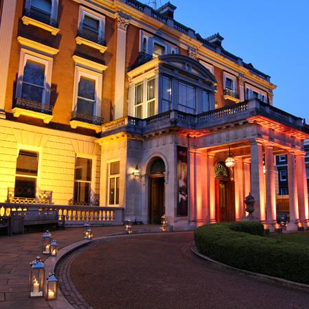 Wallace Collection exterior (c)Charlotte Fielding Photography