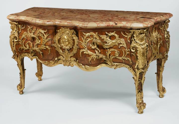 Antoine-Robert Gaudreaus, Chest-of-drawers, 1735-1740 (F85)