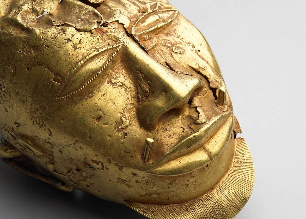 Black History Month: Asante Trophy Head