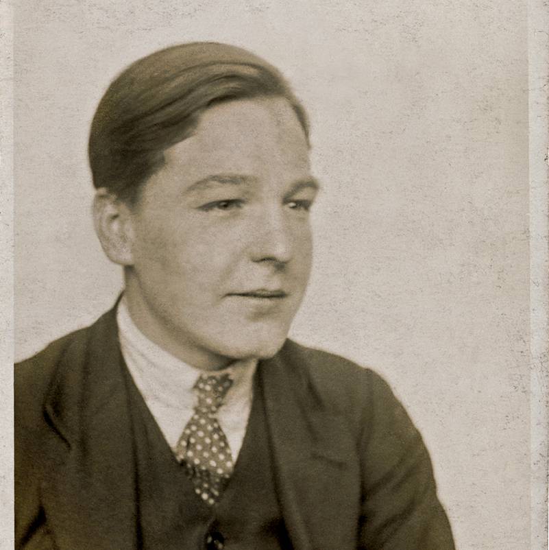 biog_1910_0000008_cleaned - full.jpg