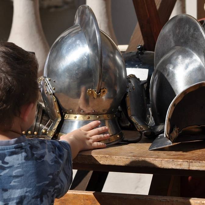 Hands on Armour: Armour like Onions