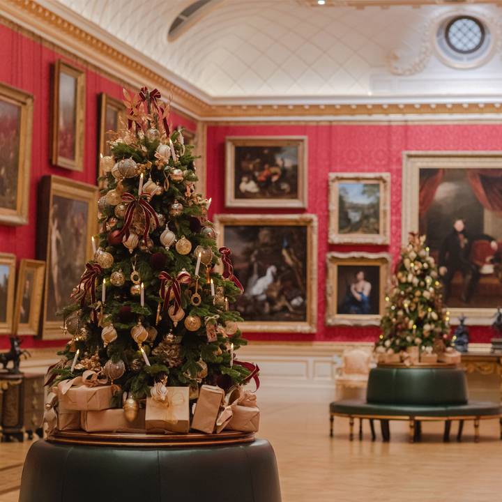 Woman and children in the Great Gallery