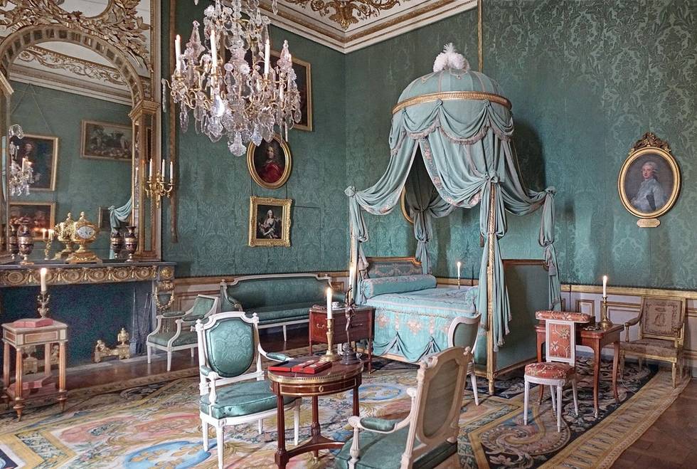 From Venice to Paris: Luxury Arts and Elegant Living (1500–1800)
