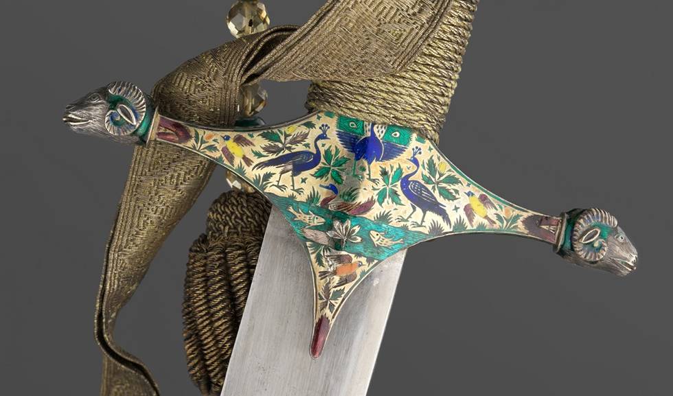 Hands on Armour: Princes and Peacocks