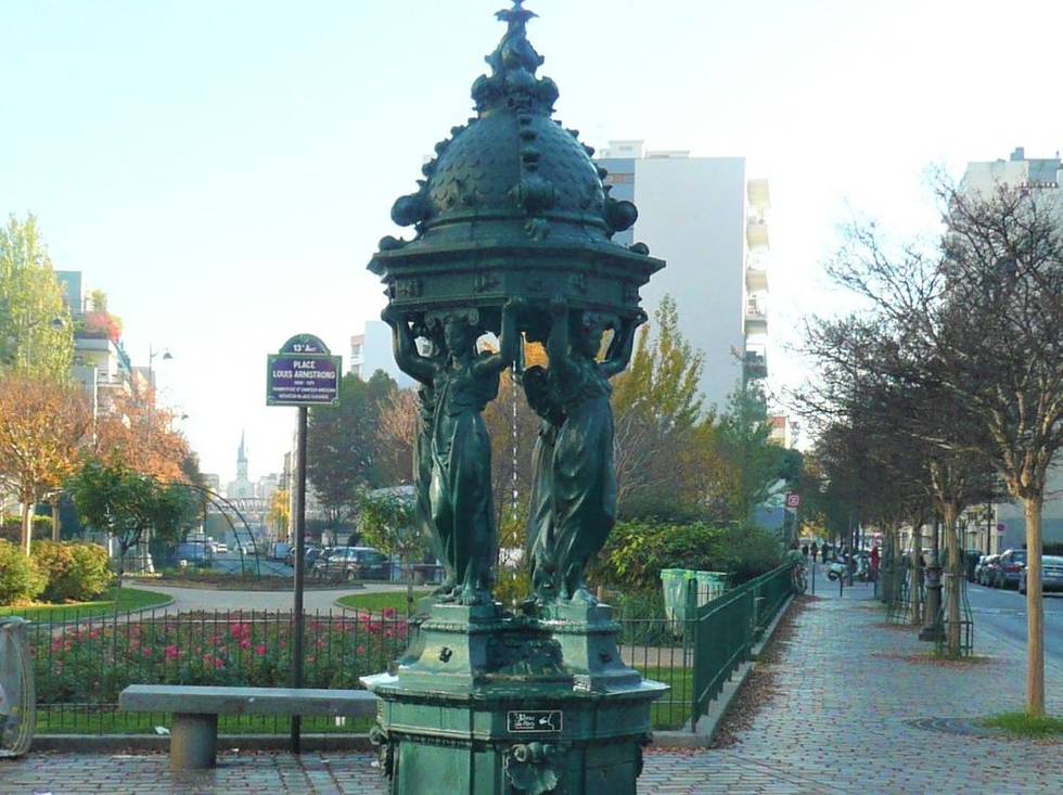 Meet the Expert: Celebrating 150 Years of the ‘Wallace’ Fountains